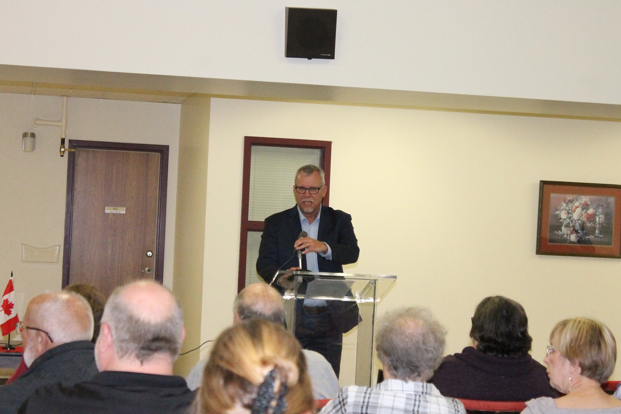 Mental health housing support